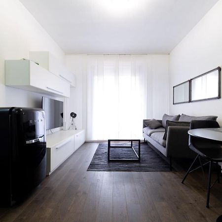 Appartamento Ponte Vecchio - M&M Holiday House بيرودجا المظهر الخارجي الصورة