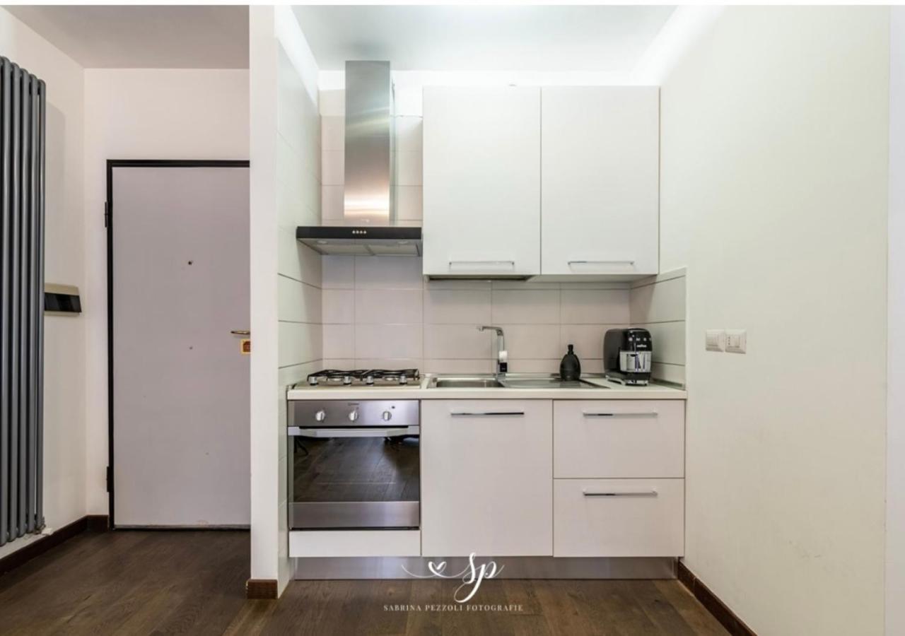 Appartamento Ponte Vecchio - M&M Holiday House بيرودجا المظهر الخارجي الصورة