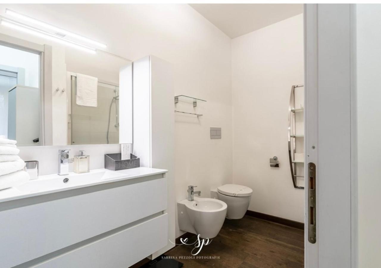 Appartamento Ponte Vecchio - M&M Holiday House بيرودجا المظهر الخارجي الصورة