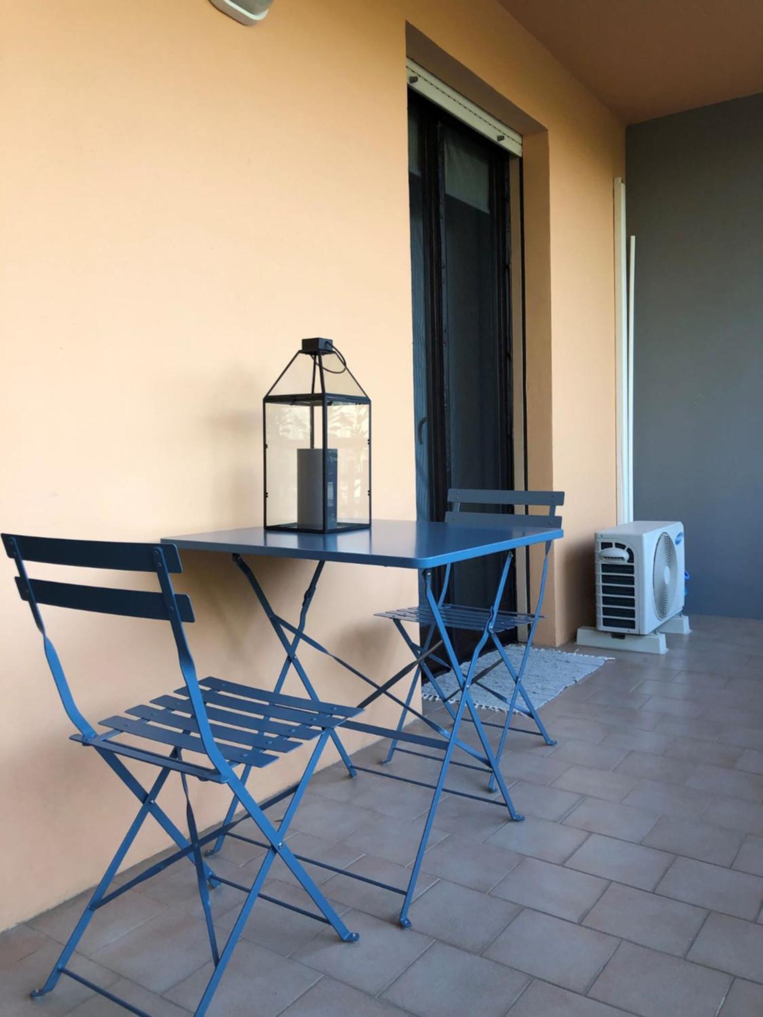 Appartamento Ponte Vecchio - M&M Holiday House بيرودجا المظهر الخارجي الصورة